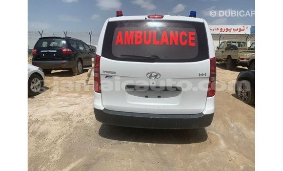 Buy Import Hyundai Accent White Car in Import - Dubai in Clarendon Buy Import Hyundai Accent White Car in Import - Dubai in Clarendon