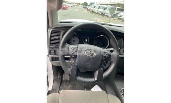Buy Import Toyota Sequoia White Car in Import - Dubai in Clarendon Buy Import Toyota Sequoia White Car in Import - Dubai in Clarendon