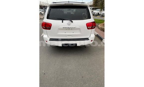 Buy Import Toyota Sequoia White Car in Import - Dubai in Clarendon Buy Import Toyota Sequoia White Car in Import - Dubai in Clarendon