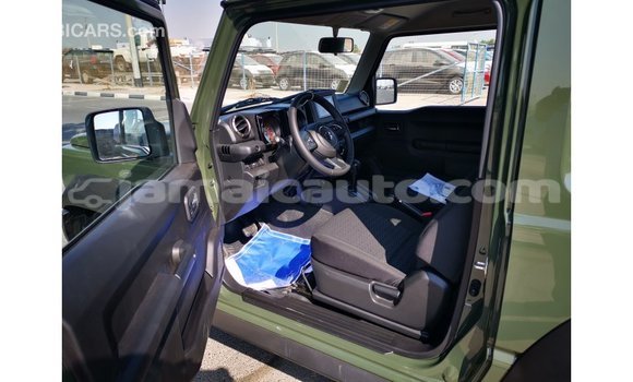 Acheter Import Voiture Suzuki Jimny Vert à Import - Dubai, Clarendon Acheter Import Voiture Suzuki Jimny Vert à Import - Dubai, Clarendon