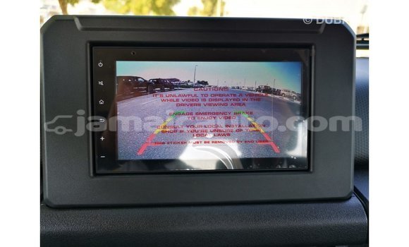 Acheter Import Voiture Suzuki Jimny Vert à Import - Dubai, Clarendon Acheter Import Voiture Suzuki Jimny Vert à Import - Dubai, Clarendon