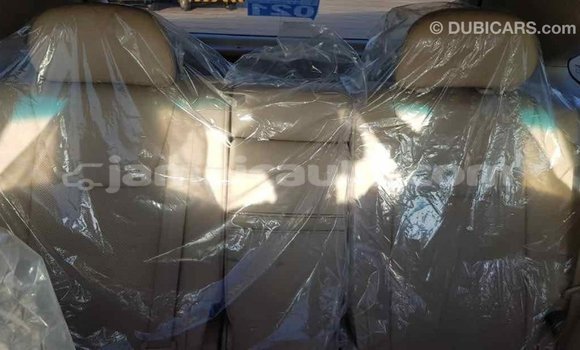 Acheter Import Voiture Lexus RX 350 Blanc à Import - Dubai, Clarendon Acheter Import Voiture Lexus RX 350 Blanc à Import - Dubai, Clarendon