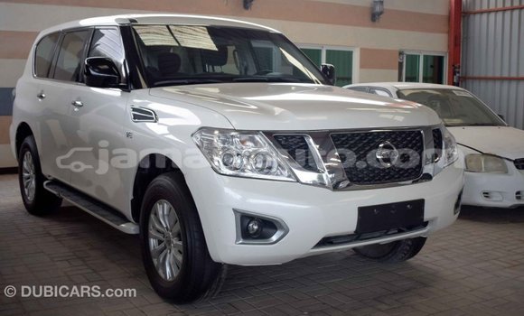 Buy Import Nissan Patrol White Car in Import - Dubai in Clarendon Buy Import Nissan Patrol White Car in Import - Dubai in Clarendon