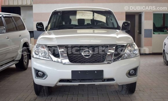 Buy Import Nissan Patrol White Car in Import - Dubai in Clarendon Buy Import Nissan Patrol White Car in Import - Dubai in Clarendon