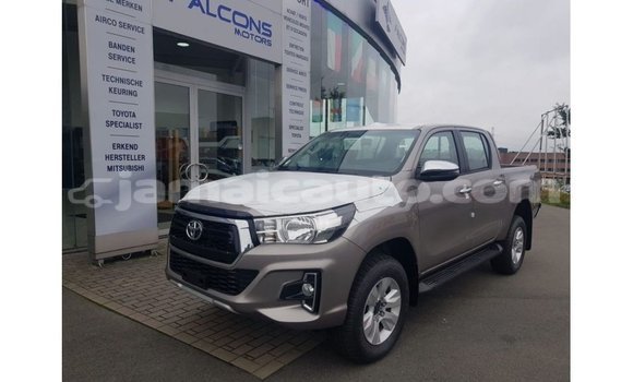 Buy Import Toyota Hilux Other Car in Import - Dubai in Clarendon Buy Import Toyota Hilux Other Car in Import - Dubai in Clarendon