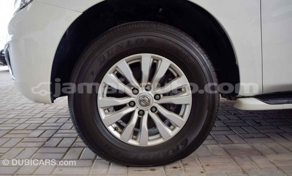 Buy Import Nissan Patrol White Car in Import - Dubai in Clarendon
