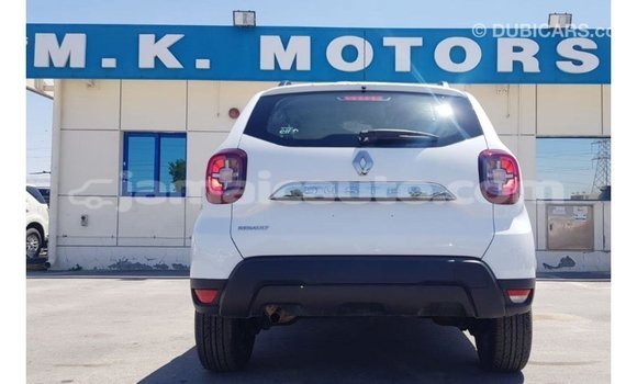 Acheter Import Voiture Renault Duster Blanc à Import - Dubai, Clarendon Acheter Import Voiture Renault Duster Blanc à Import - Dubai, Clarendon