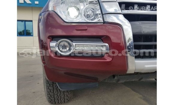 Acheter Import Voiture Mitsubishi Pajero Rouge à Import - Dubai, Clarendon Acheter Import Voiture Mitsubishi Pajero Rouge à Import - Dubai, Clarendon