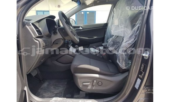 Acheter Import Voiture Hyundai Tucson Autre à Import - Dubai, Clarendon Acheter Import Voiture Hyundai Tucson Autre à Import - Dubai, Clarendon