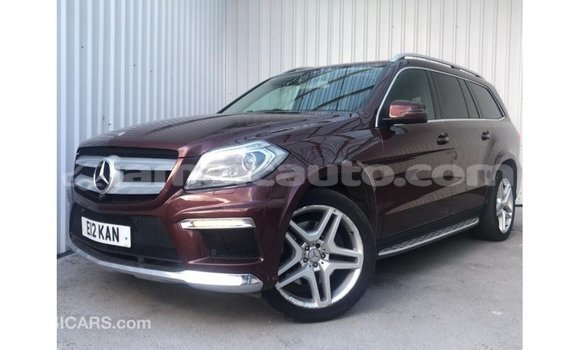 Buy Import Mercedes-Benz 190 (W201) Red Car in Import - Dubai in Clarendon Buy Import Mercedes-Benz 190 (W201) Red Car in Import - Dubai in Clarendon