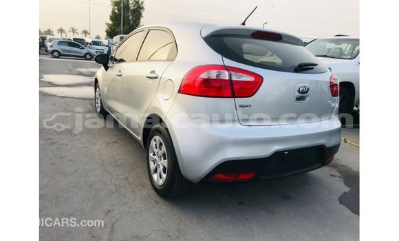 Acheter Import Voiture Kia Rio Autre à Import - Dubai, Clarendon Acheter Import Voiture Kia Rio Autre à Import - Dubai, Clarendon