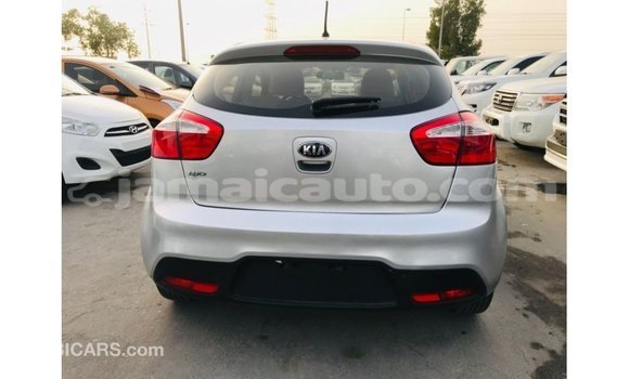 Acheter Import Voiture Kia Rio Autre à Import - Dubai, Clarendon Acheter Import Voiture Kia Rio Autre à Import - Dubai, Clarendon