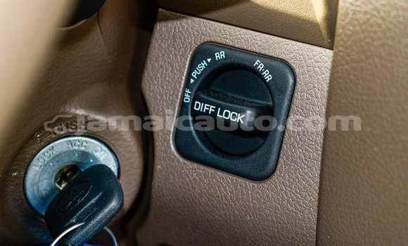 Buy Import Toyota Land Cruiser Beige Car in Import - Dubai in Clarendon Buy Import Toyota Land Cruiser Beige Car in Import - Dubai in Clarendon