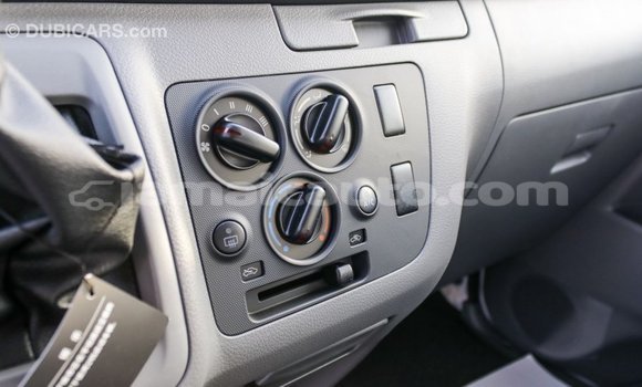 Buy Import Nissan Urvan White Car in Import - Dubai in Clarendon Buy Import Nissan Urvan White Car in Import - Dubai in Clarendon