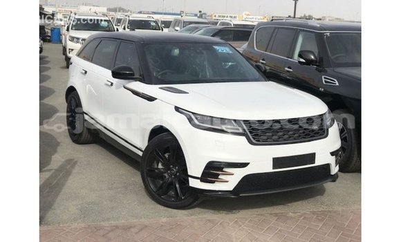 Buy Import Land Rover Range Rover White Car in Import - Dubai in Clarendon Buy Import Land Rover Range Rover White Car in Import - Dubai in Clarendon