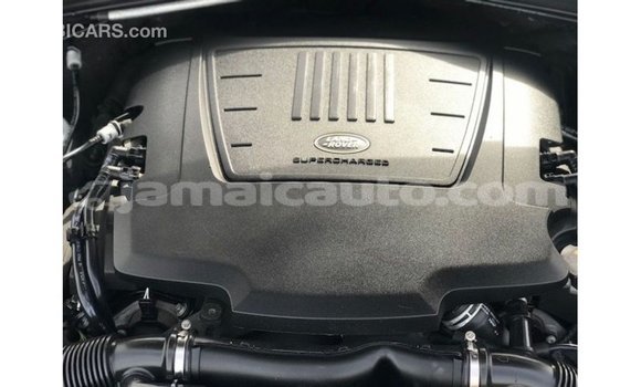 Buy Import Land Rover Range Rover White Car in Import - Dubai in Clarendon Buy Import Land Rover Range Rover White Car in Import - Dubai in Clarendon