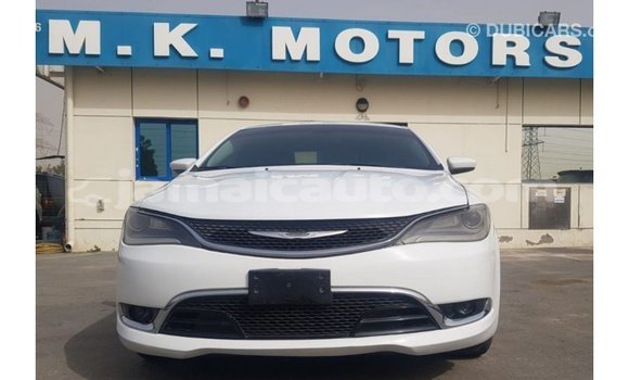 Acheter Import Voiture Chrysler 200 Blanc à Import - Dubai, Clarendon Acheter Import Voiture Chrysler 200 Blanc à Import - Dubai, Clarendon