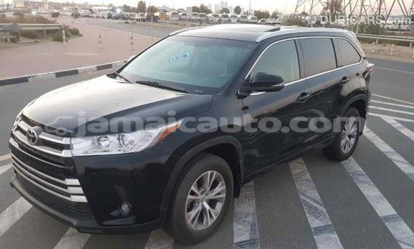 Acheter Import Voiture Toyota Highlander Noir à Import - Dubai, Clarendon Acheter Import Voiture Toyota Highlander Noir à Import - Dubai, Clarendon
