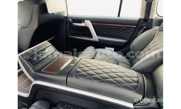 Buy Import Toyota Land Cruiser Black Car in Import - Dubai in Clarendon Buy Import Toyota Land Cruiser Black Car in Import - Dubai in Clarendon