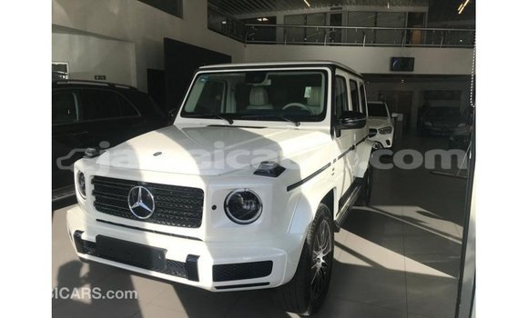 Buy Import Mercedes-Benz 190 (W201) White Car in Import - Dubai in Clarendon Buy Import Mercedes-Benz 190 (W201) White Car in Import - Dubai in Clarendon