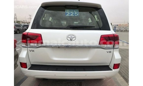 Buy Import Toyota Land Cruiser White Car in Import - Dubai in Clarendon Buy Import Toyota Land Cruiser White Car in Import - Dubai in Clarendon