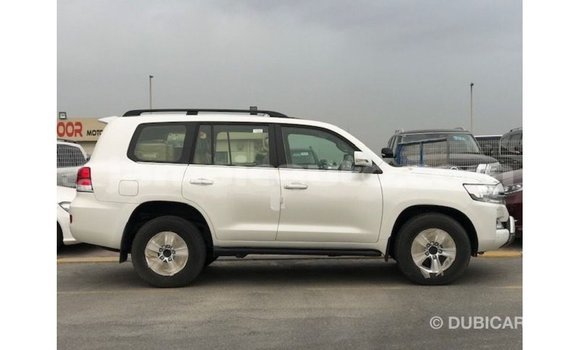 Buy Import Toyota Land Cruiser White Car in Import - Dubai in Clarendon Buy Import Toyota Land Cruiser White Car in Import - Dubai in Clarendon
