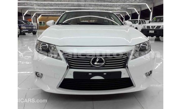 Buy Import Lexus ES White Car in Import - Dubai in Clarendon Buy Import Lexus ES White Car in Import - Dubai in Clarendon
