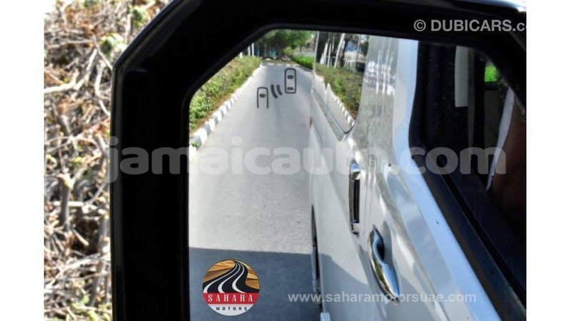 Big with watermark toyota granvia clarendon import dubai 2962