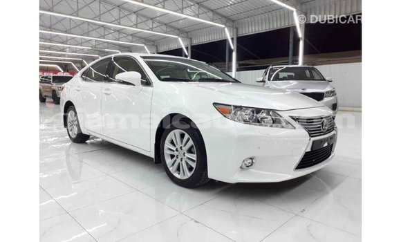 Buy Import Lexus ES White Car in Import - Dubai in Clarendon Buy Import Lexus ES White Car in Import - Dubai in Clarendon