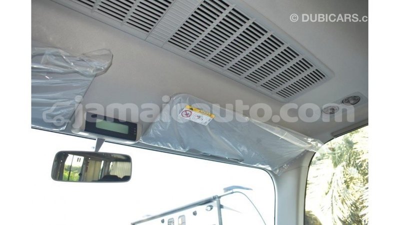 Big with watermark toyota coaster clarendon import dubai 2964