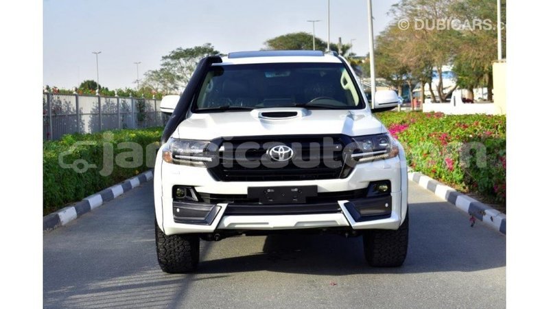 Big with watermark toyota land cruiser clarendon import dubai 2971