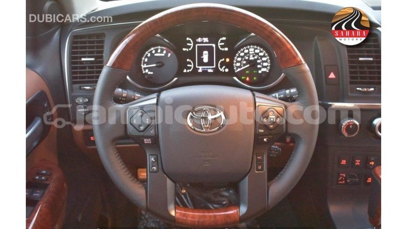 Big with watermark toyota sequoia clarendon import dubai 2981