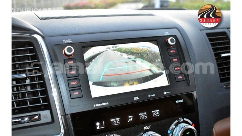 Big with watermark toyota sequoia clarendon import dubai 2981