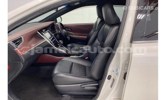 Buy Import Toyota Harrier White Car in Import - Dubai in Clarendon Buy Import Toyota Harrier White Car in Import - Dubai in Clarendon