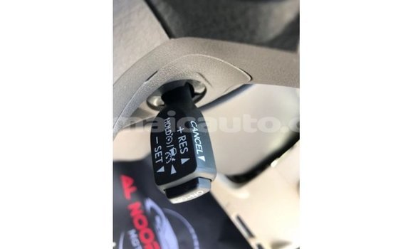 Buy Import Toyota Prado White Car in Import - Dubai in Clarendon Buy Import Toyota Prado White Car in Import - Dubai in Clarendon