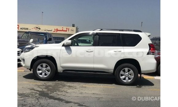 Buy Import Toyota Prado White Car in Import - Dubai in Clarendon Buy Import Toyota Prado White Car in Import - Dubai in Clarendon