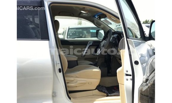 Buy Import Toyota Prado White Car in Import - Dubai in Clarendon Buy Import Toyota Prado White Car in Import - Dubai in Clarendon