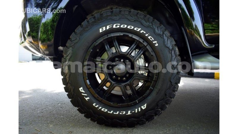 Big with watermark toyota fortuner clarendon import dubai 3004