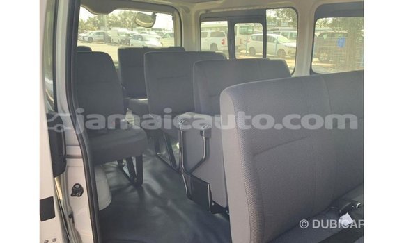 Buy Import Toyota Hiace White Car in Import - Dubai in Clarendon Buy Import Toyota Hiace White Car in Import - Dubai in Clarendon