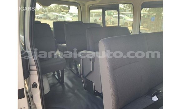 Buy Import Toyota Hiace White Car in Import - Dubai in Clarendon Buy Import Toyota Hiace White Car in Import - Dubai in Clarendon