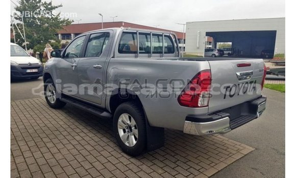 Buy Import Toyota Hilux Brown Car in Import - Dubai in Clarendon Buy Import Toyota Hilux Brown Car in Import - Dubai in Clarendon