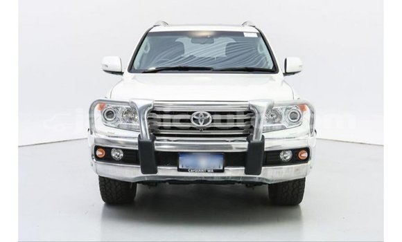 Buy Import Toyota Land Cruiser White Car in Import - Dubai in Clarendon Buy Import Toyota Land Cruiser White Car in Import - Dubai in Clarendon
