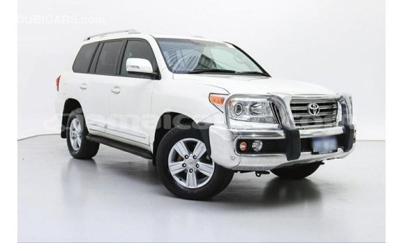 Buy Import Toyota Land Cruiser White Car in Import - Dubai in Clarendon Buy Import Toyota Land Cruiser White Car in Import - Dubai in Clarendon