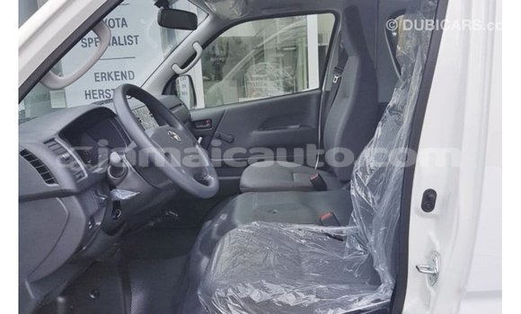 Acheter Import Voiture Toyota Hiace Blanc à Import - Dubai, Clarendon Acheter Import Voiture Toyota Hiace Blanc à Import - Dubai, Clarendon