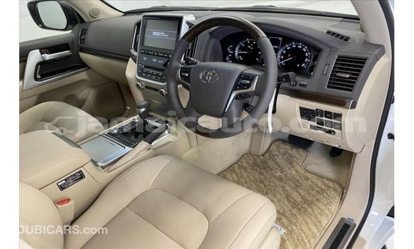 Buy Import Toyota Land Cruiser White Car in Import - Dubai in Clarendon Buy Import Toyota Land Cruiser White Car in Import - Dubai in Clarendon