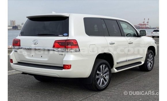 Buy Import Toyota Land Cruiser White Car in Import - Dubai in Clarendon Buy Import Toyota Land Cruiser White Car in Import - Dubai in Clarendon