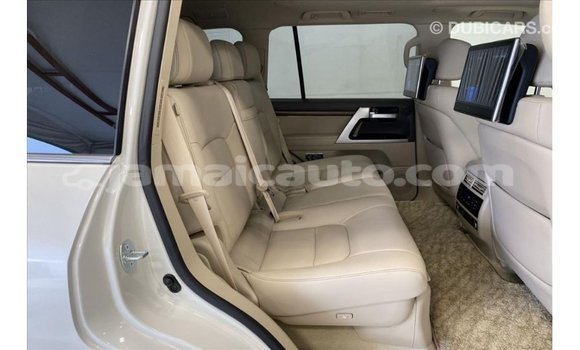 Buy Import Toyota Land Cruiser White Car in Import - Dubai in Clarendon Buy Import Toyota Land Cruiser White Car in Import - Dubai in Clarendon