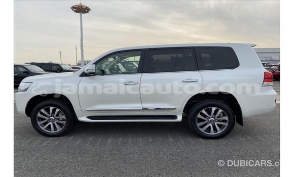 Buy Import Toyota Land Cruiser White Car in Import - Dubai in Clarendon Buy Import Toyota Land Cruiser White Car in Import - Dubai in Clarendon