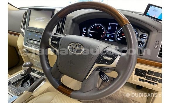 Buy Import Toyota Land Cruiser White Car in Import - Dubai in Clarendon Buy Import Toyota Land Cruiser White Car in Import - Dubai in Clarendon