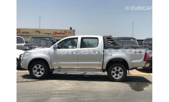Acheter Import Voiture Toyota Hilux Autre à Import - Dubai, Clarendon Acheter Import Voiture Toyota Hilux Autre à Import - Dubai, Clarendon
